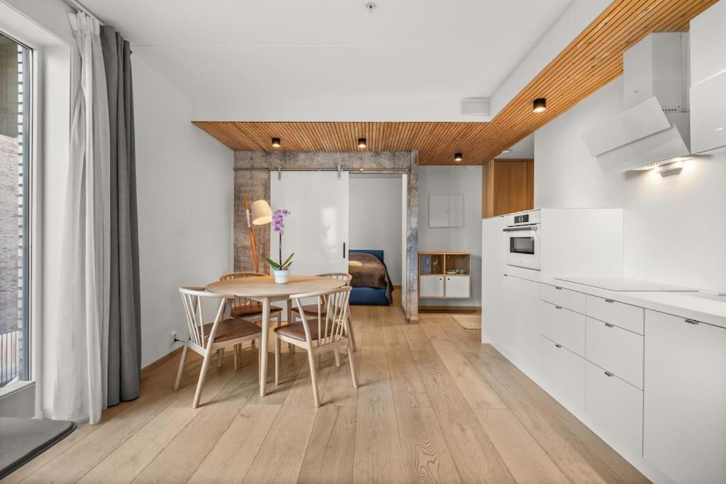 Luxury 2-Bedroom Apartment With Seaview In Oslo City Center Екстер'єр фото